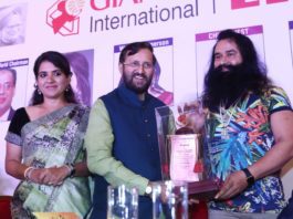 MSG 'Sheradil' gets Giant International Award and film MSG 'The Warrior' - Sachi Shiksha Hindi