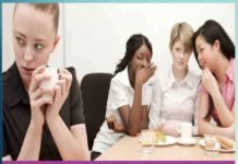 पति काम करें तो औरतें ही देती हैं ताना पति काम करें तो औरतें ही देती हैं ताना