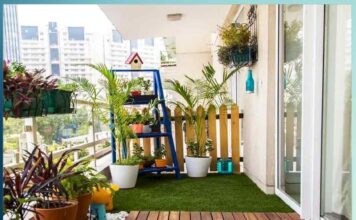 घर की बालकनी को दें गार्डन लुक Give the balcony a garden look