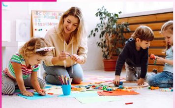 Play games with children: बच्चों के साथ खेलें ऐसे खेल Play games with children