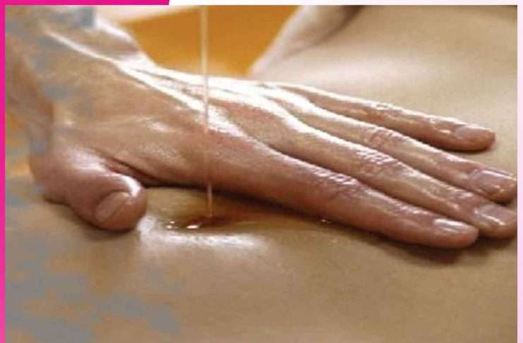 Navel: नाभि में तेल लगाने के हैं जबरदस्त फायदे Navel