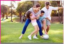 Children: बच्चों संग गुजारें प्यार भरे पल Children