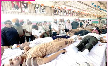 Dera Sacha Sauda: डेरा सच्चा सौदा: थैलेसीमिया पीड़ितों के लिए किया रक्तदान Dera Sacha Sauda