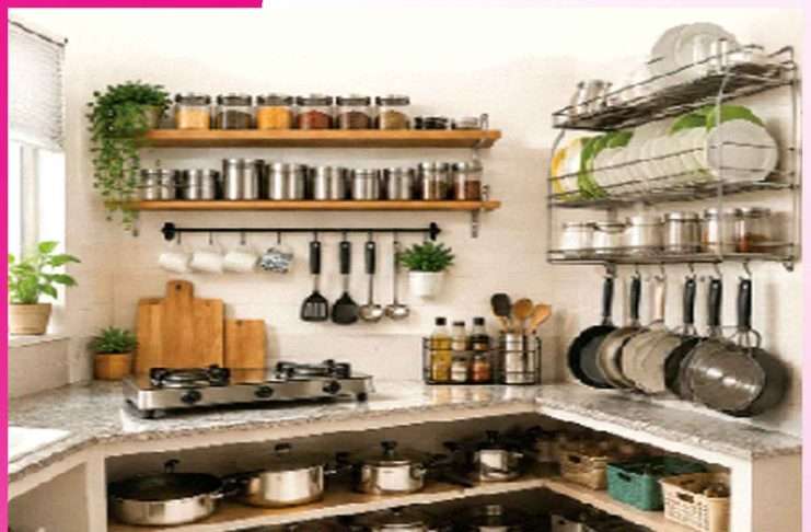 small kitchen: छोटे किचन में बर्तनों को ऐसे सजाएं small kitchen